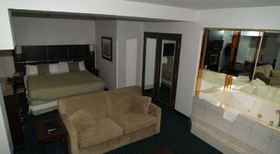 Hotel Plaza By Fairbridge